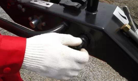 ��β���CMR 650 ˫����ѹ·��